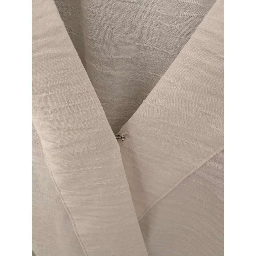 Women's Nine West Off White Dolman
Surplice Top Size Large - Picture 2 of 6